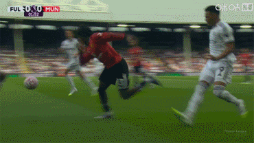 在一侧进攻, 英格兰队将, 加盟曼联后