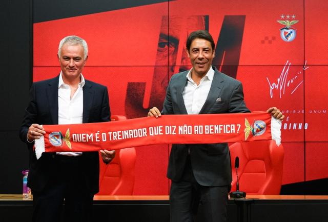 英超旧将科, 未聘请穆里, 电视频道上