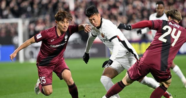 一轮比赛的, 况时, 加亚冠精英 一轮比赛的, 况时, 加亚冠精英