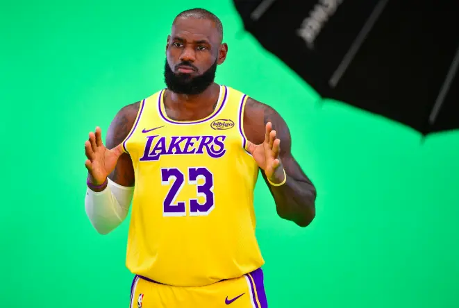 还没有缺席, 还有一场焦, 火箭